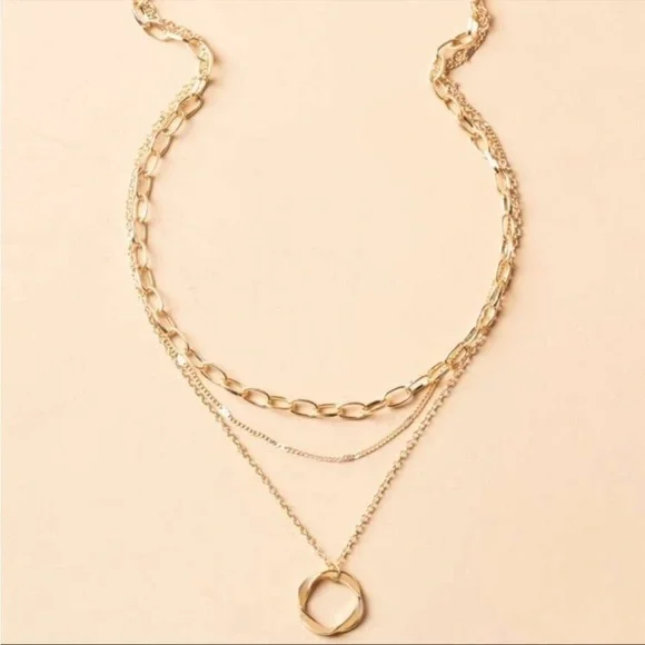 GOLD Layered Necklace Set of 3 - Picture 4 of 4